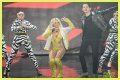 Britney Spears Performs “Make Me” at 2016 VMAs – The Hollywood Reporter